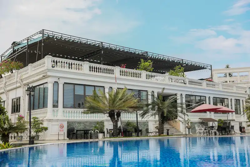 Ăn uống ở Glory Resort: bữa sáng gồm gì, trưa tối ăn ở đâu